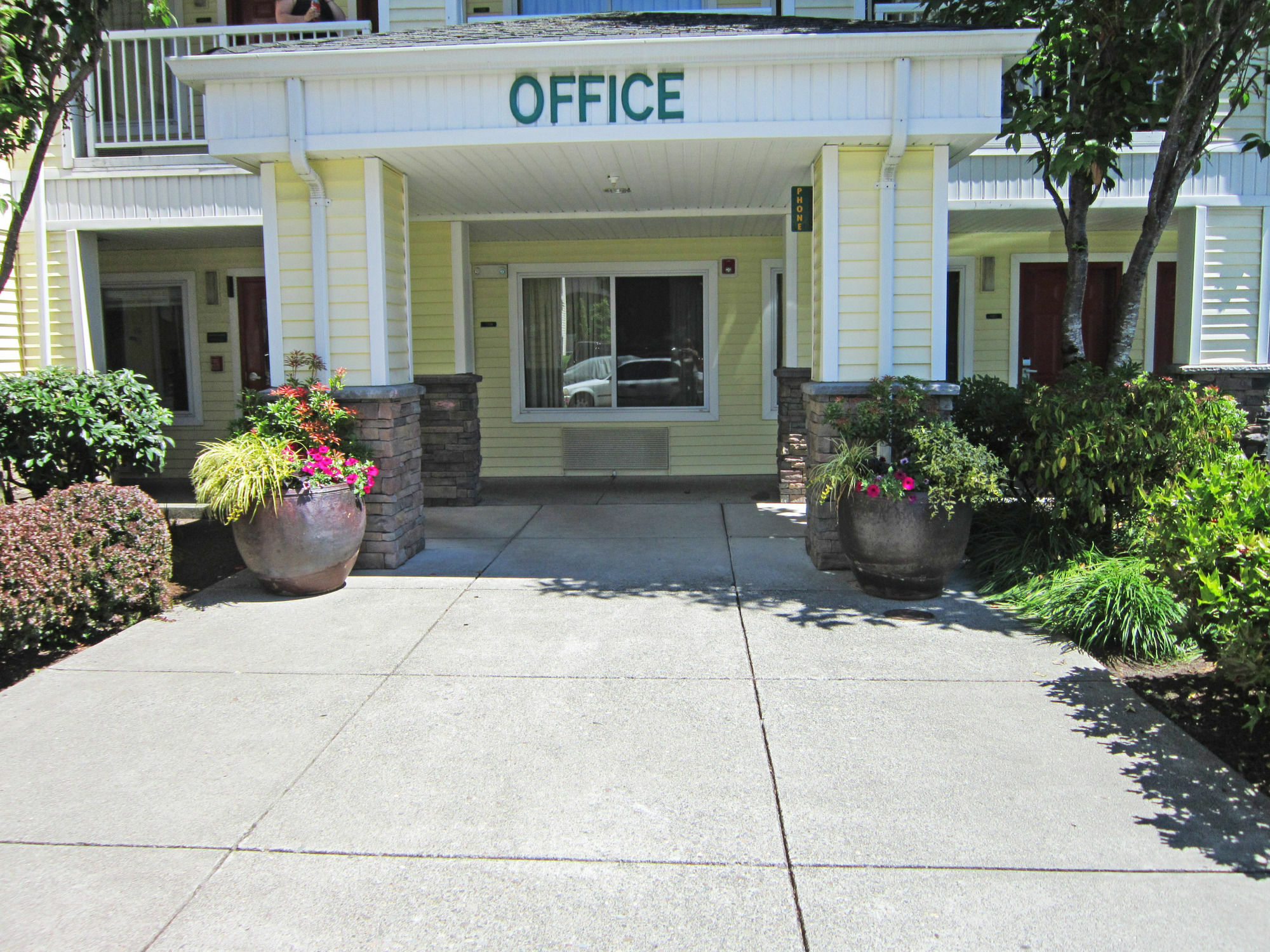 Hometowne Studios By Red Roof Seattle - Kent/Des Moines Exterior photo